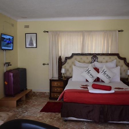 The Crown Inn Guest House Northwood Bagian luar foto
