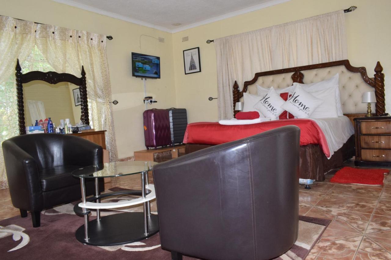 The Crown Inn Guest House Northwood Bagian luar foto