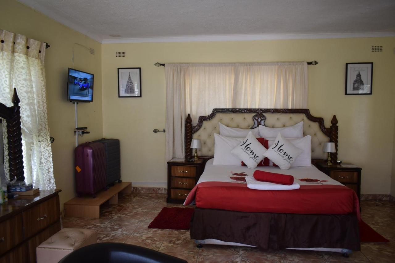 The Crown Inn Guest House Northwood Bagian luar foto