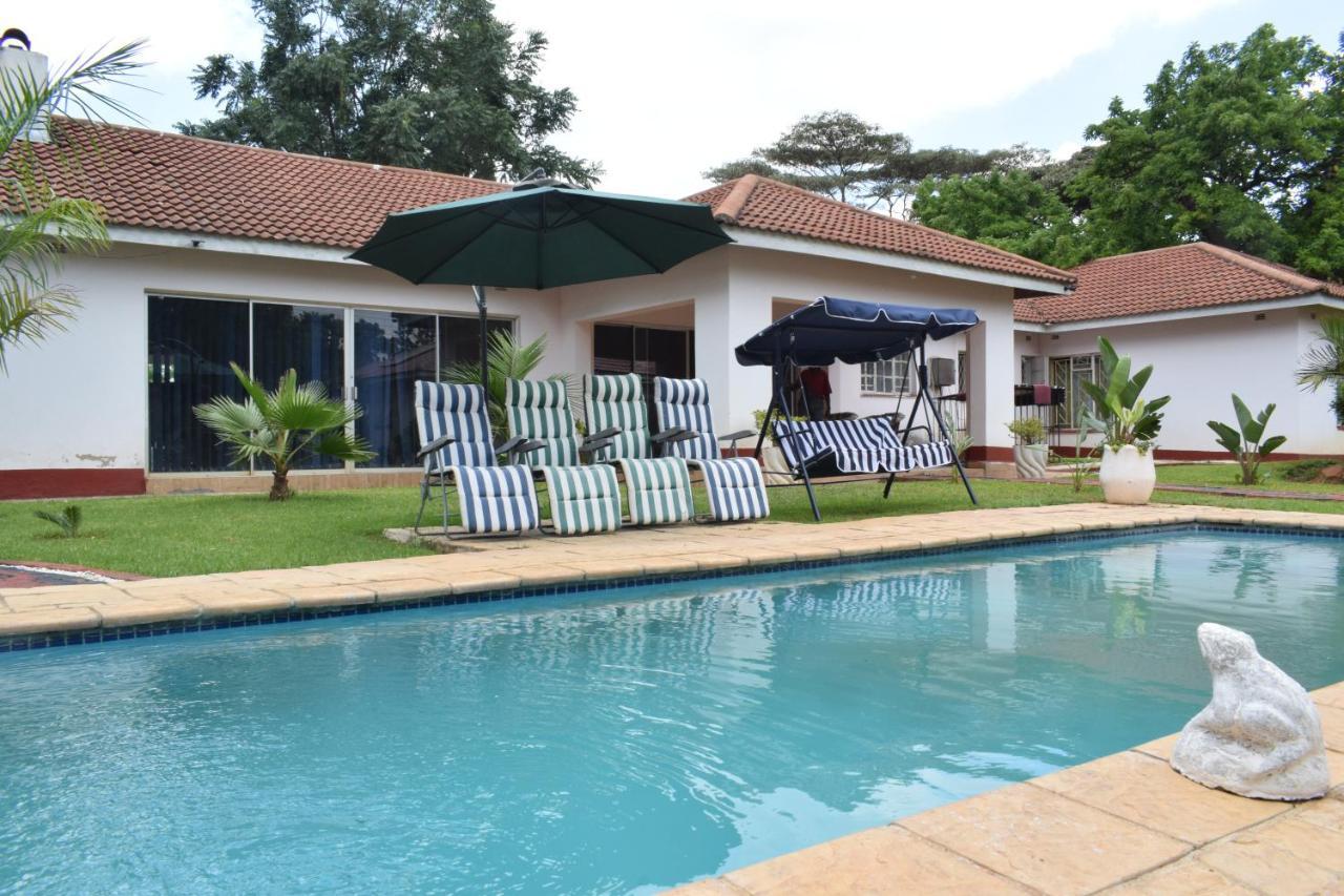 The Crown Inn Guest House Northwood Bagian luar foto
