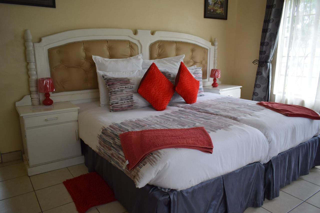 The Crown Inn Guest House Northwood Bagian luar foto
